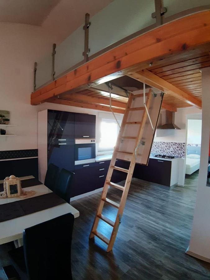 Apartment Tonko Vir Bagian luar foto