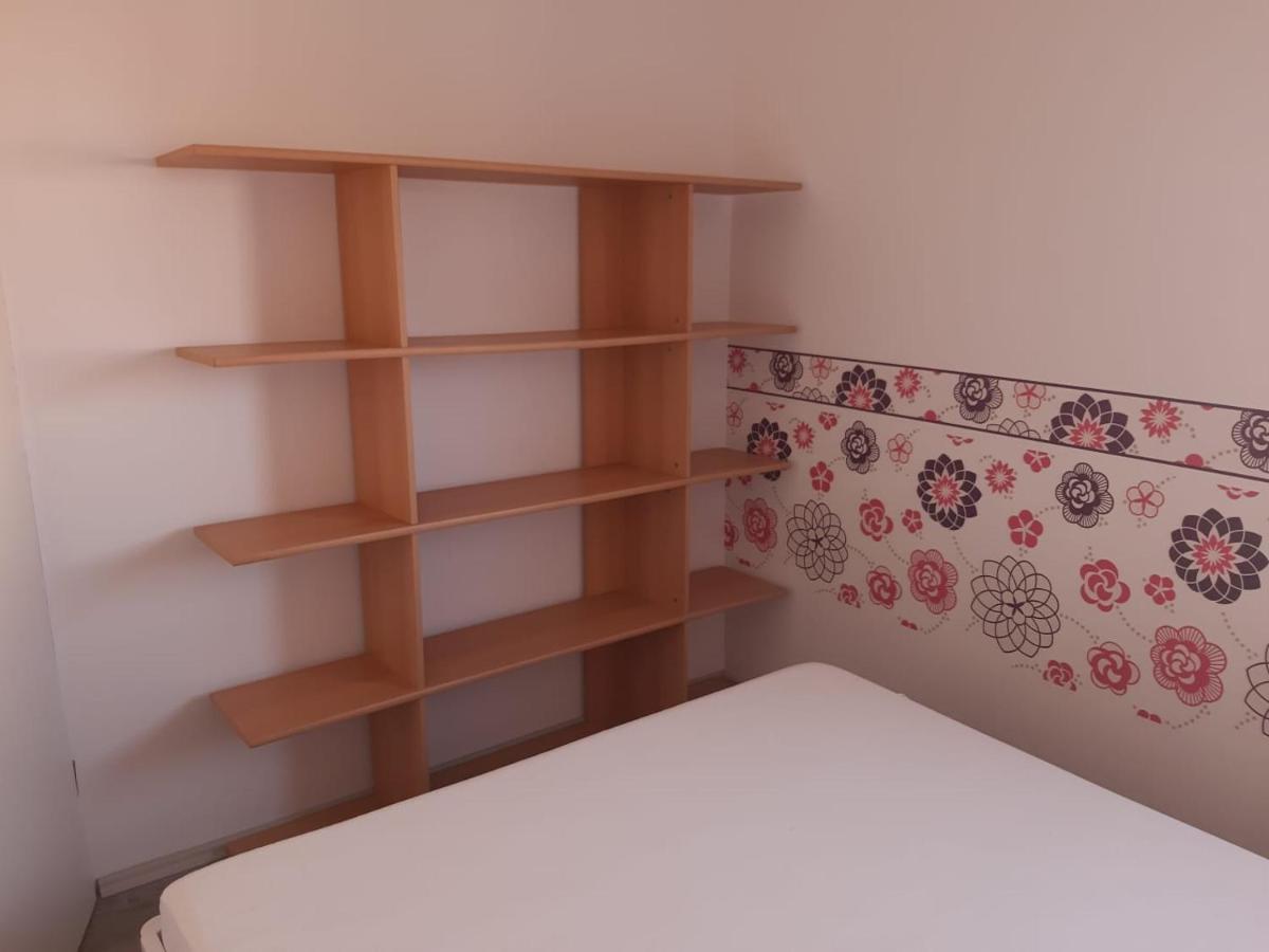 Apartment Tonko Vir Bagian luar foto